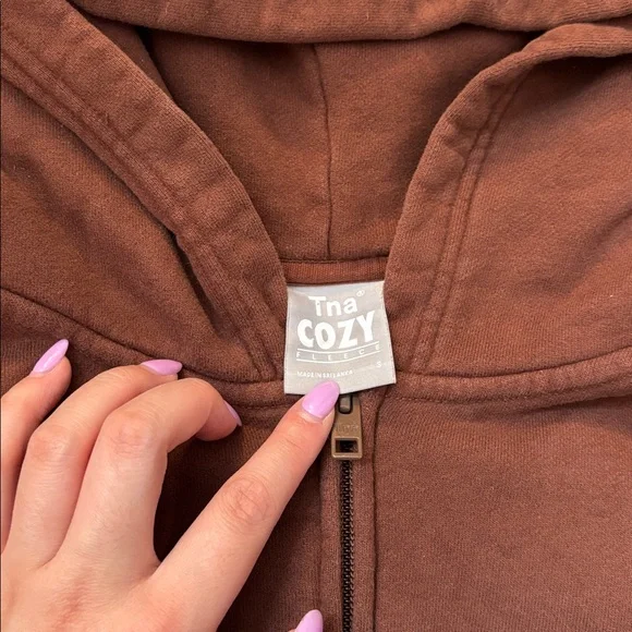 Aritzia/TNA Cropped Brown Zip-Up Hoodie - Picture 5 of 6